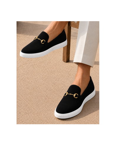 BLACK GOVERNORS VELVET HORSEBIT SNEAKERS