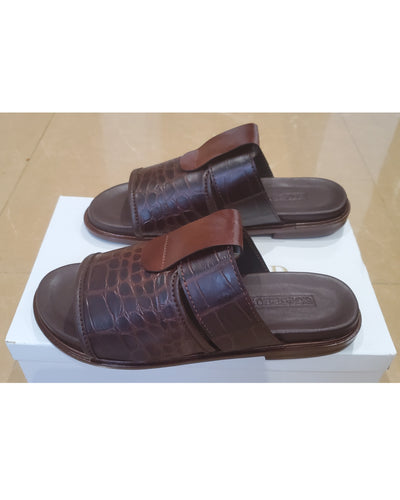 BROWN GOVERNORS ALLIGATOR T-DESIGN SOFT INSOLE SLIPPERS