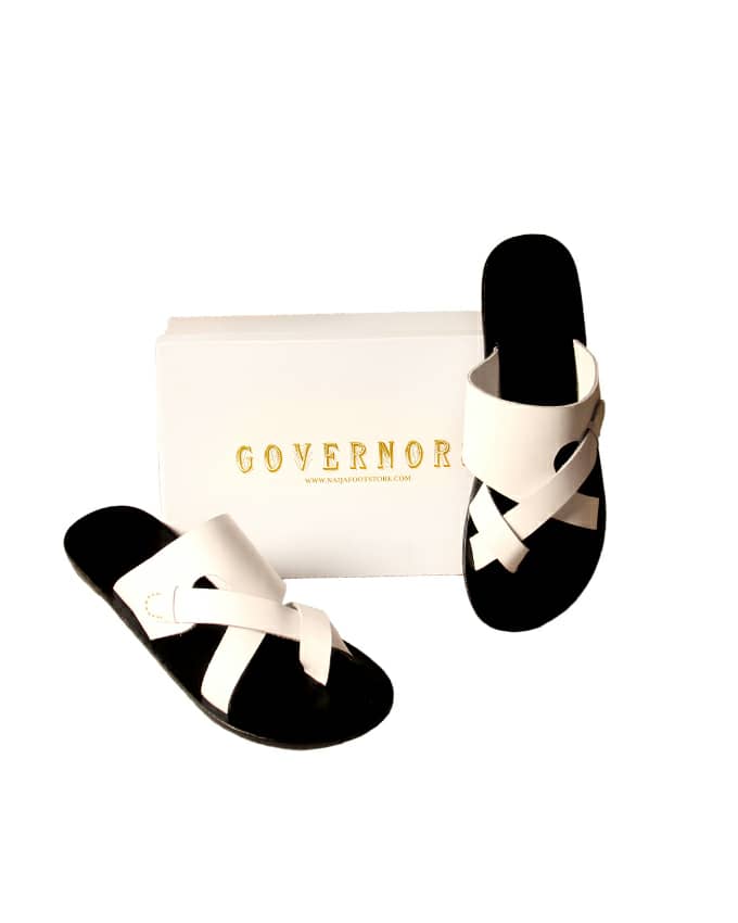 GOVERNORS FIDDLE DESIGN SLIPPERS - WHITE