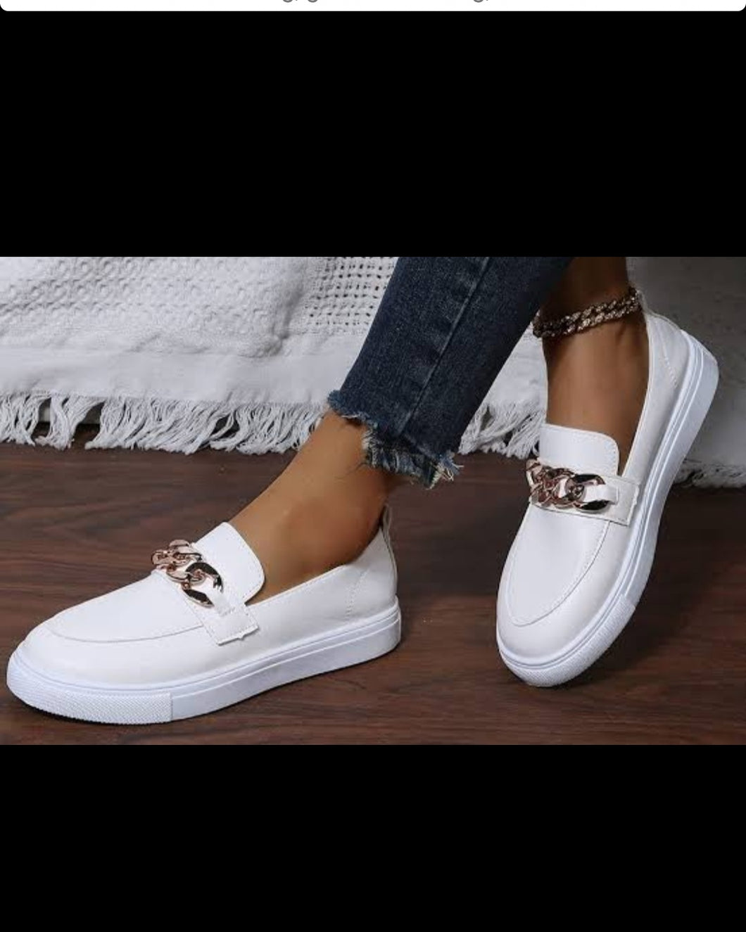 WHITE CHAINED GOVERNORS SNEAKERS PLIMSOLLS